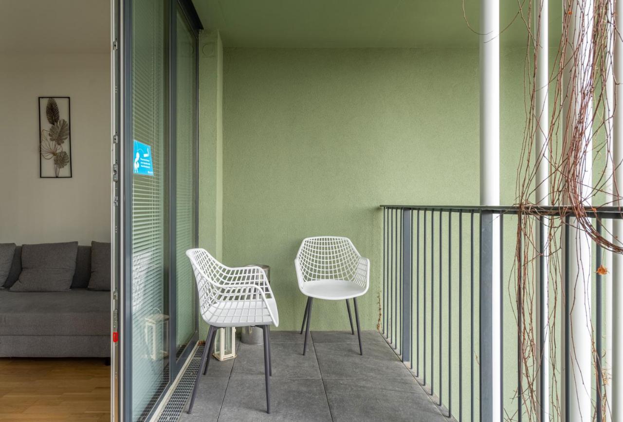 Easy Flat Green Prater Wien Exteriör bild