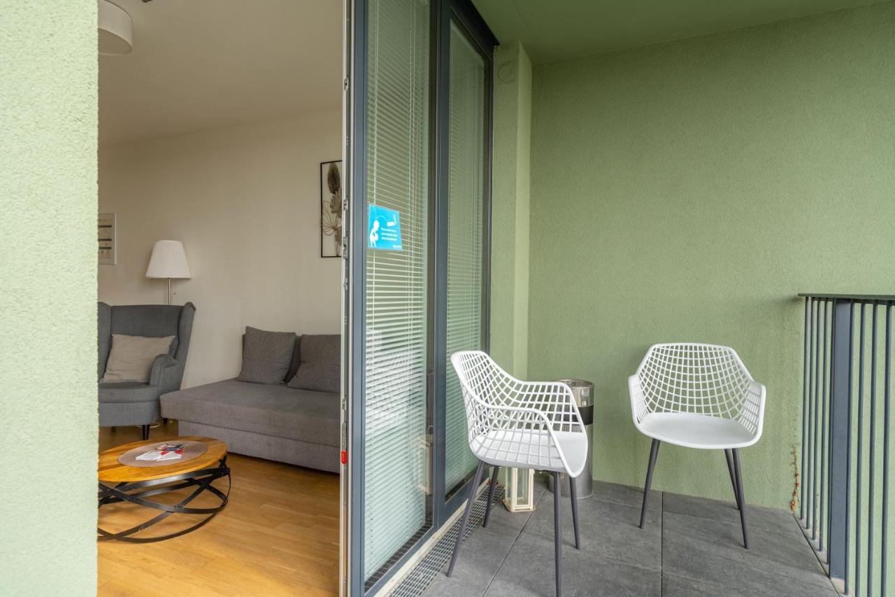 Easy Flat Green Prater Wien Exteriör bild